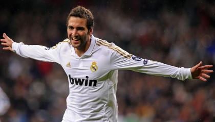 FB体育官网-西甲“世纪大战”，精彩射门和精彩扑救令人难忘，西甲世纪大战直播