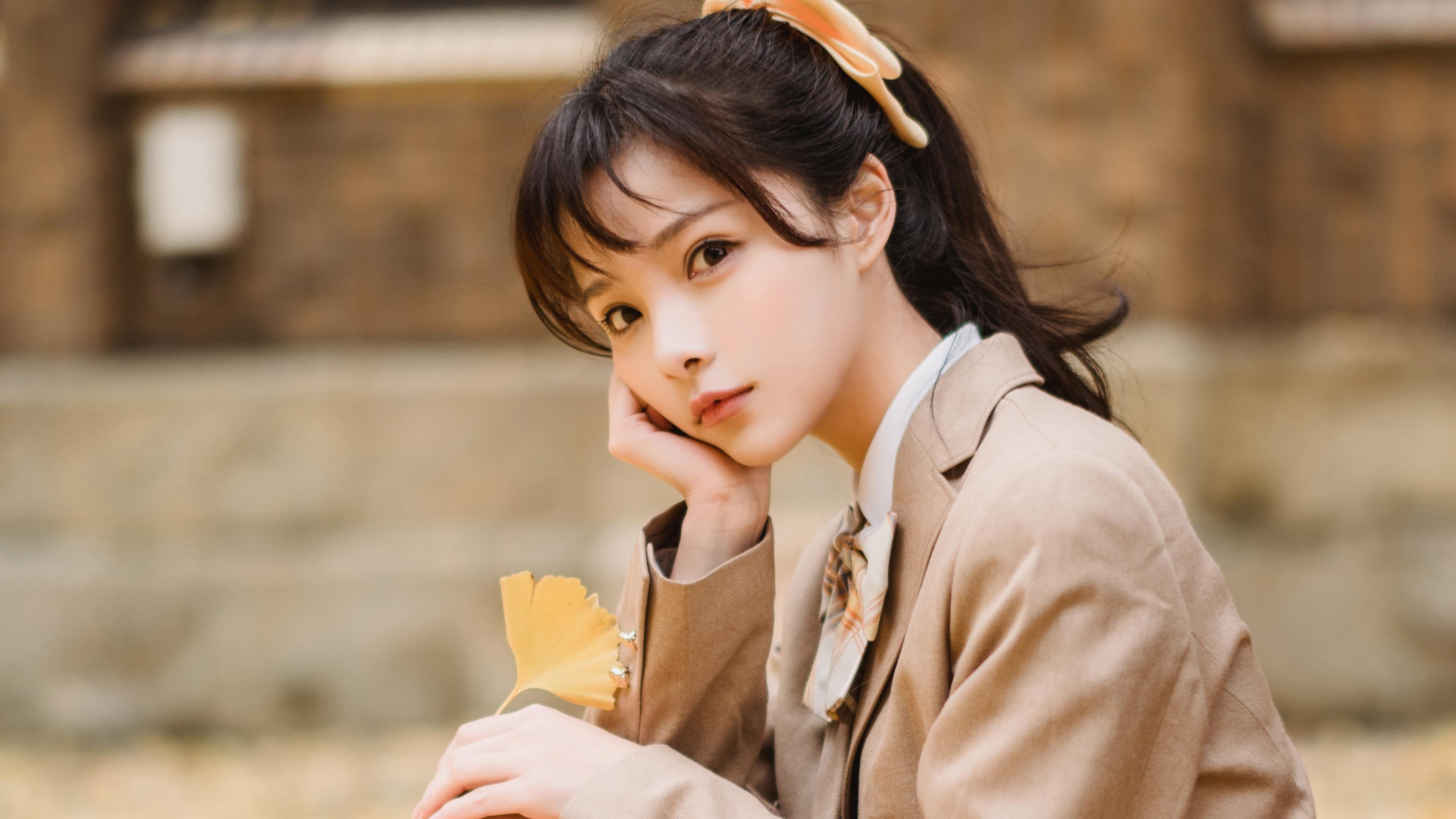 FB体育娱乐-国内足球联赛阵容调整频繁,球队整体实力提升,中国足球联赛改革