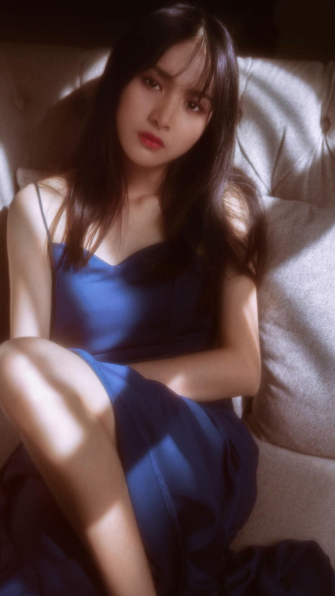 FB体育官网平台-战绩不俗球队交锋,实力对决点燃球场热度,球员冲突